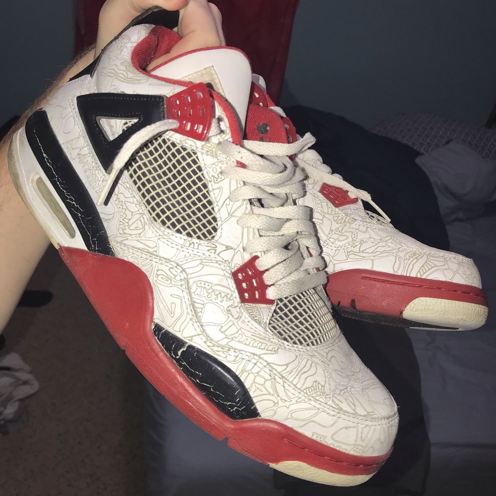 Jordan 4
